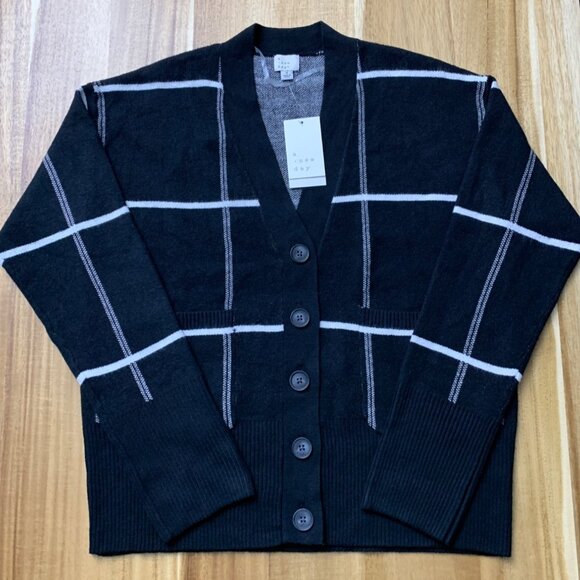 A New Day Womens Black Plaid Button-Up Cardigan Sweater With Pockets Size Small - Picture 8 of 14